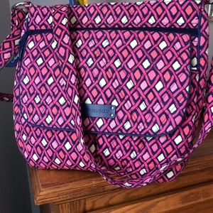 Vera Bradley Crossbody. Gently used.